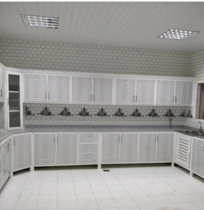 kitchen cabinet Doha