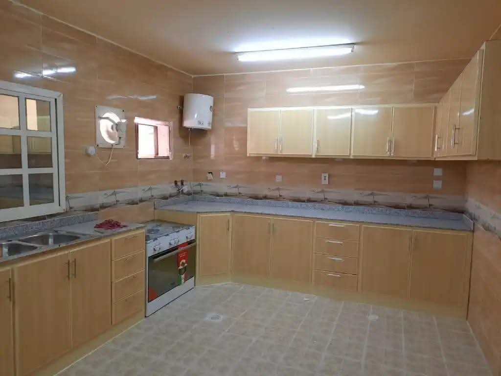 Kitchen Cabinet Design, Manufacturing & Installation Services